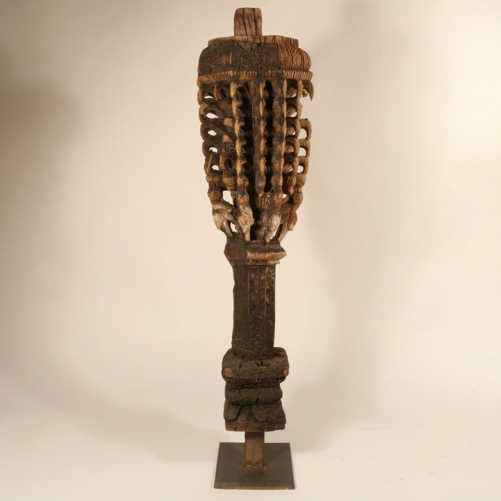 Carved Teak Architectural Bracket - 18thC - From Gujarat