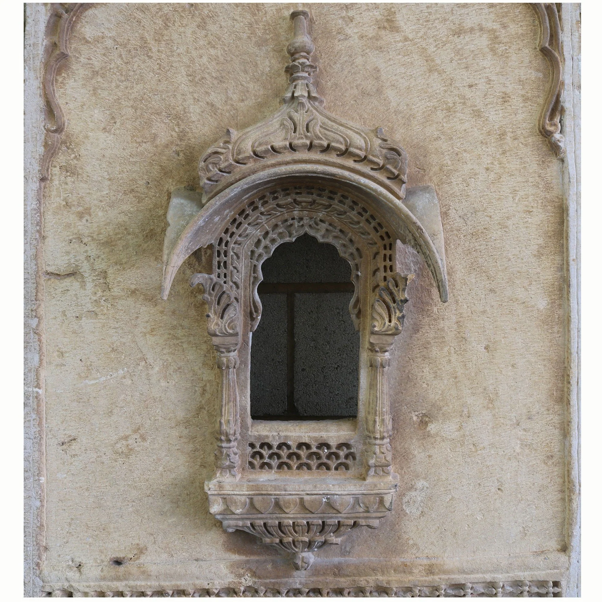 Carved Stone Jharoka From Rajasthan - 19thC - Image 2