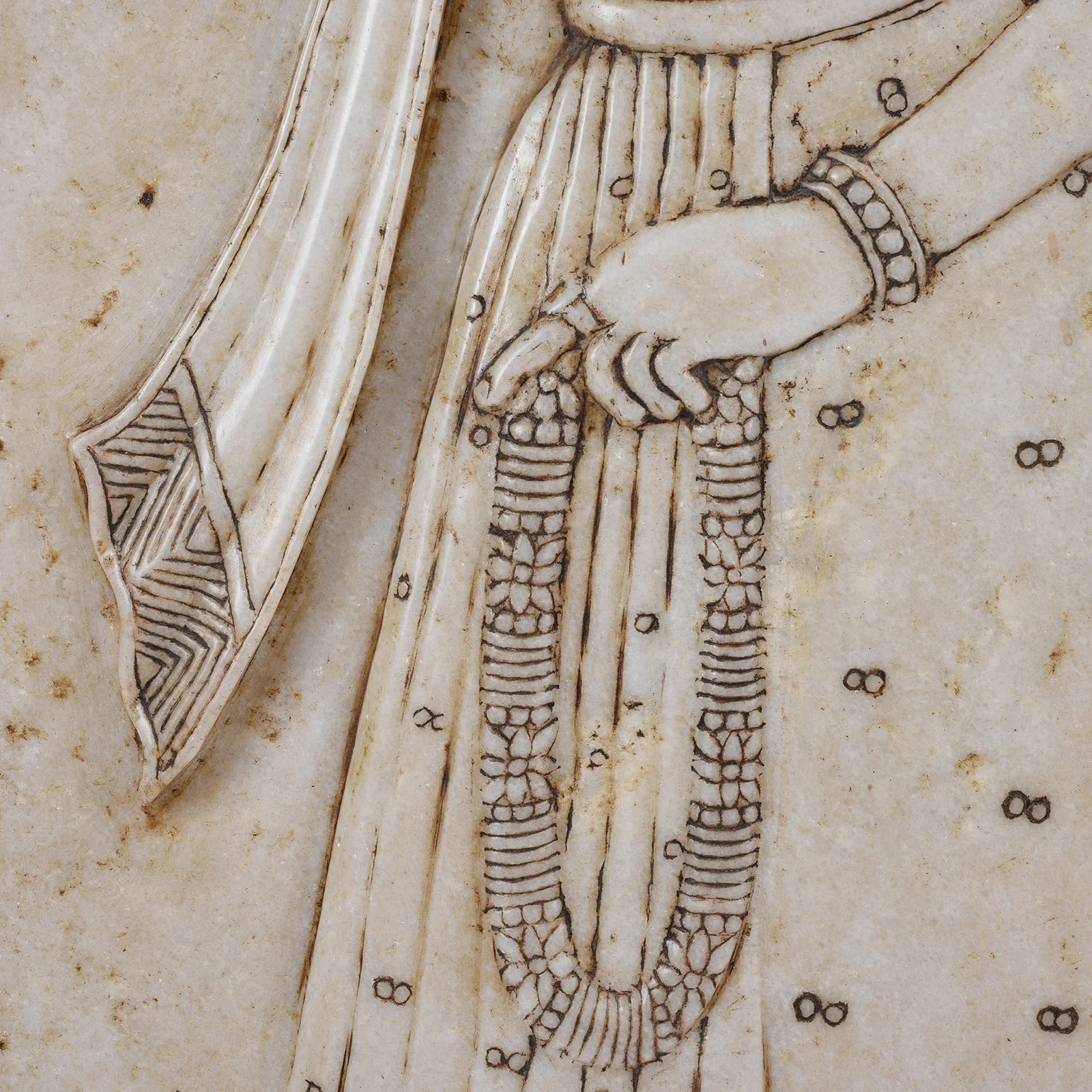 Carved Marble Maharaja & Maharani Panels - Image 10