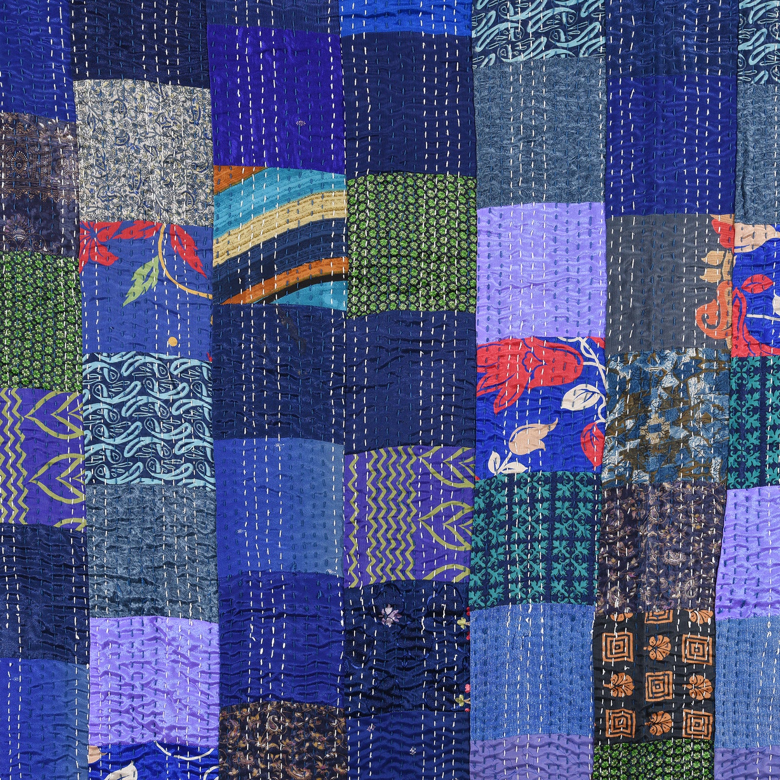 Kingsize Blue Patola Sari Bedcover -Silk & Cotton - Image 4
