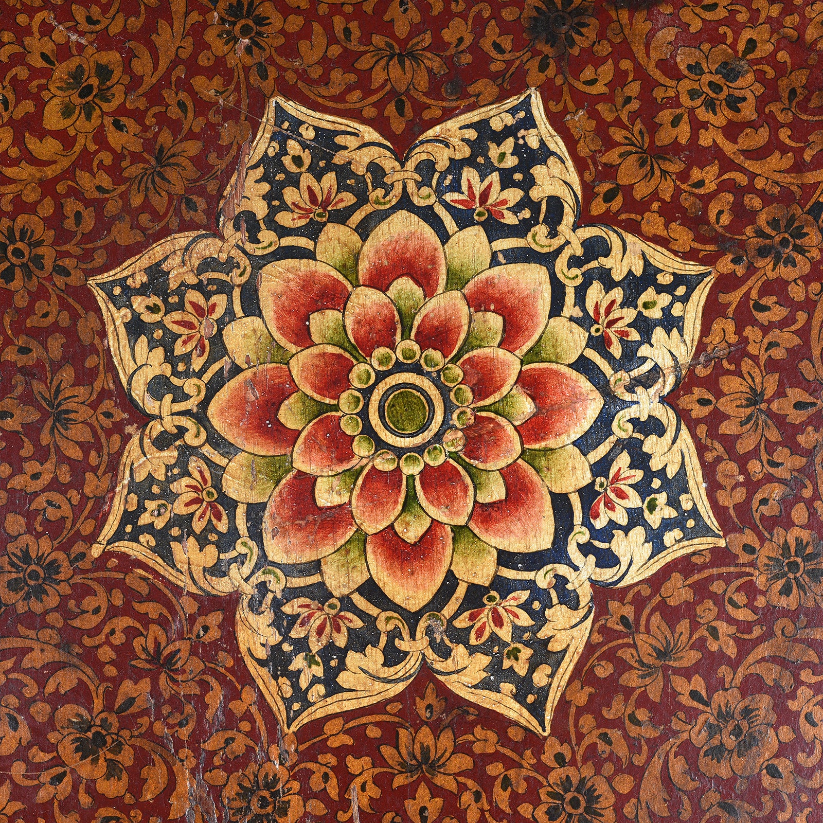 Painted Star Bajot Low Prayer Table From Rajasthan - 19th Century - Image 4