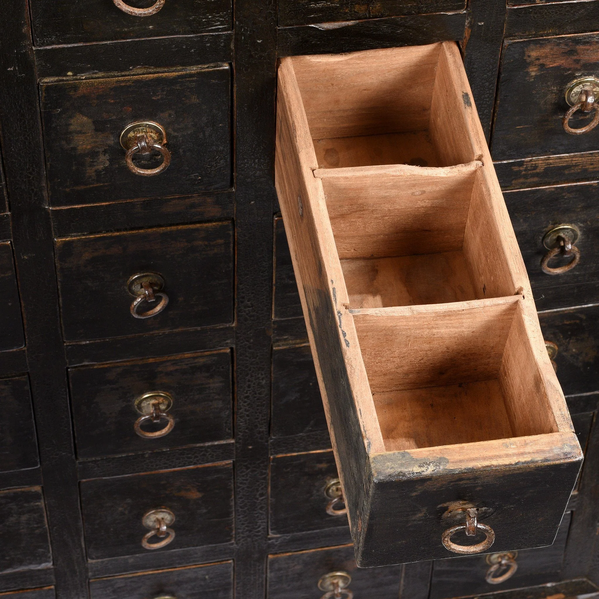 Black Painted Apothecary Chest From Shanxi - 19thC - Image 6