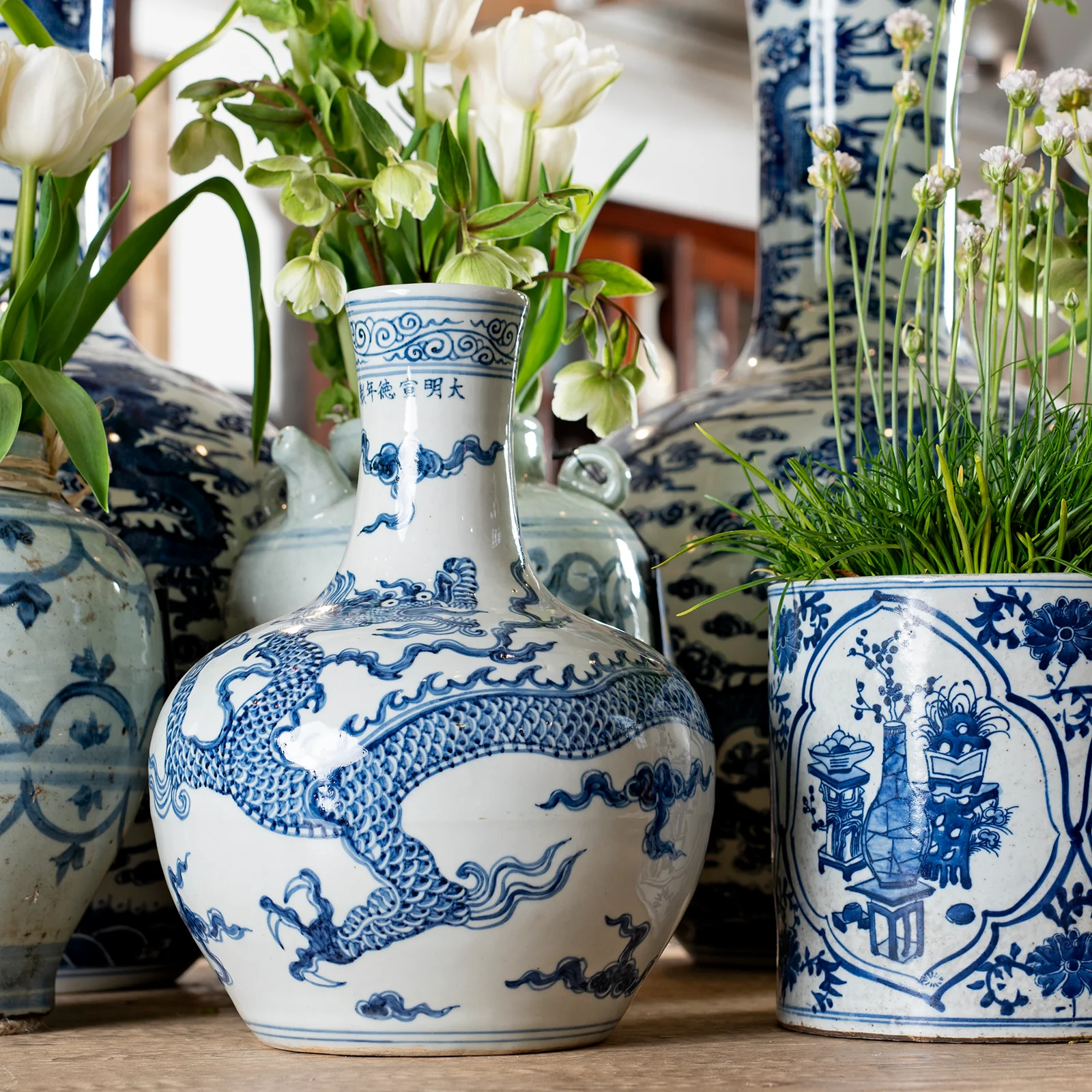 Blue & White Porcelain Tianqiuping Dragon Vase