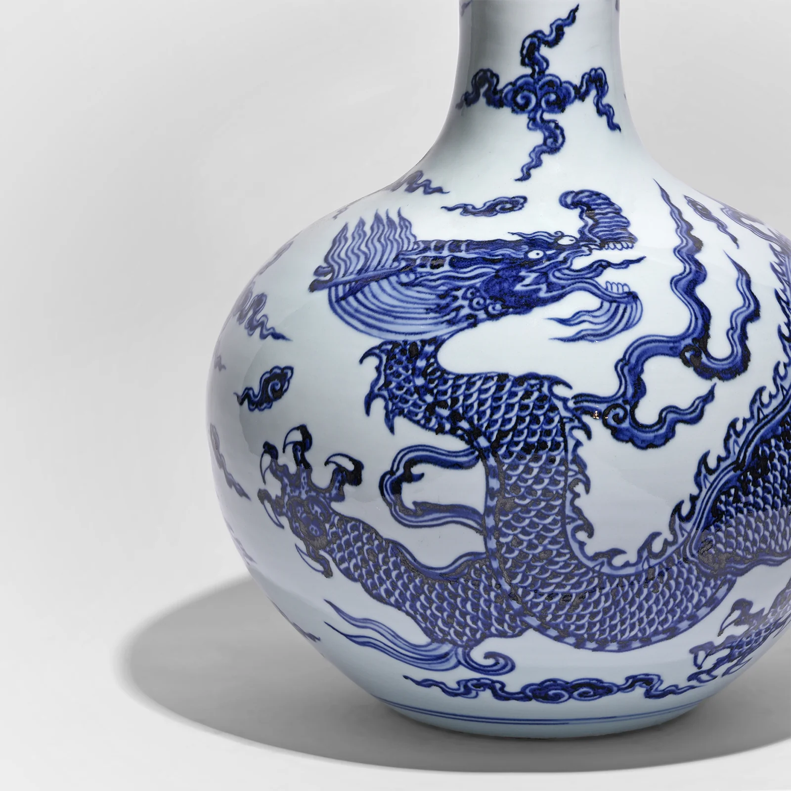 Blue & White Porcelain Tianqiuping Dragon Vase - Image 10