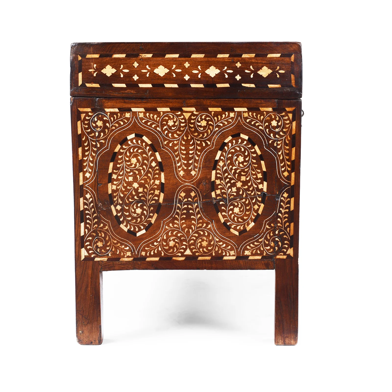 Indian Bone Inlay Teak Chest - Ca 1900 - Image 4