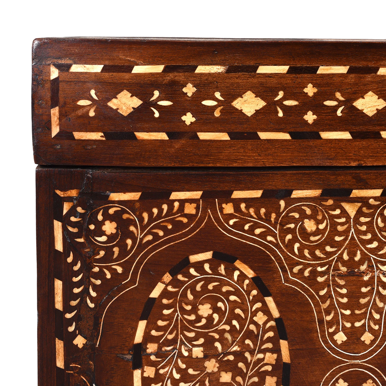 Indian Bone Inlay Teak Chest - Ca 1900 - Image 9