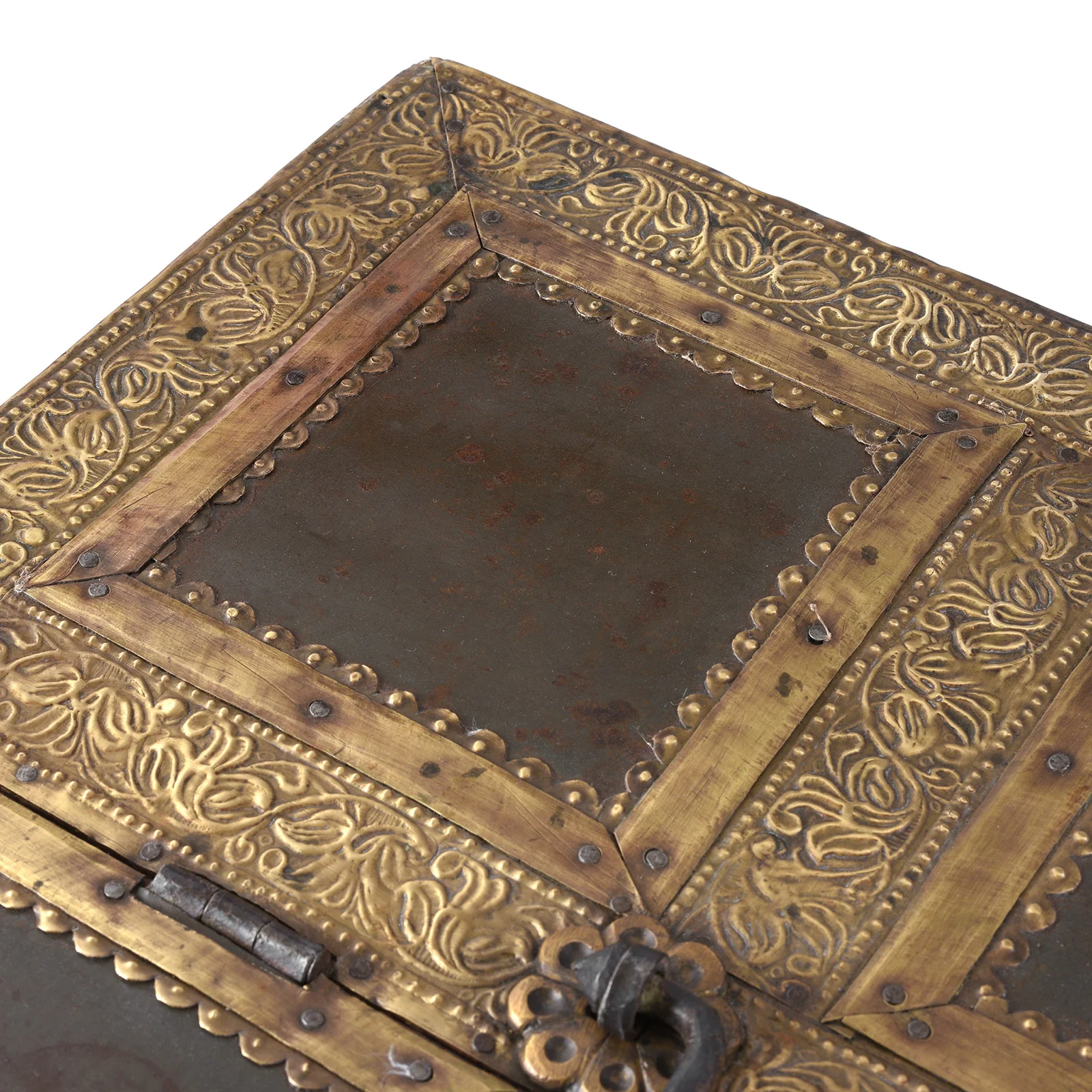 Brass & Iron Marwari Trousseau Box From Shekhawati - 19th Century - Image 5
