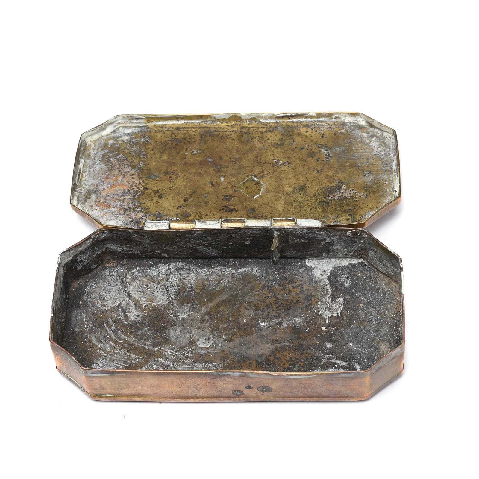 Brass Paan ( Betelnut) Box from Java - 19th Century - Image 3