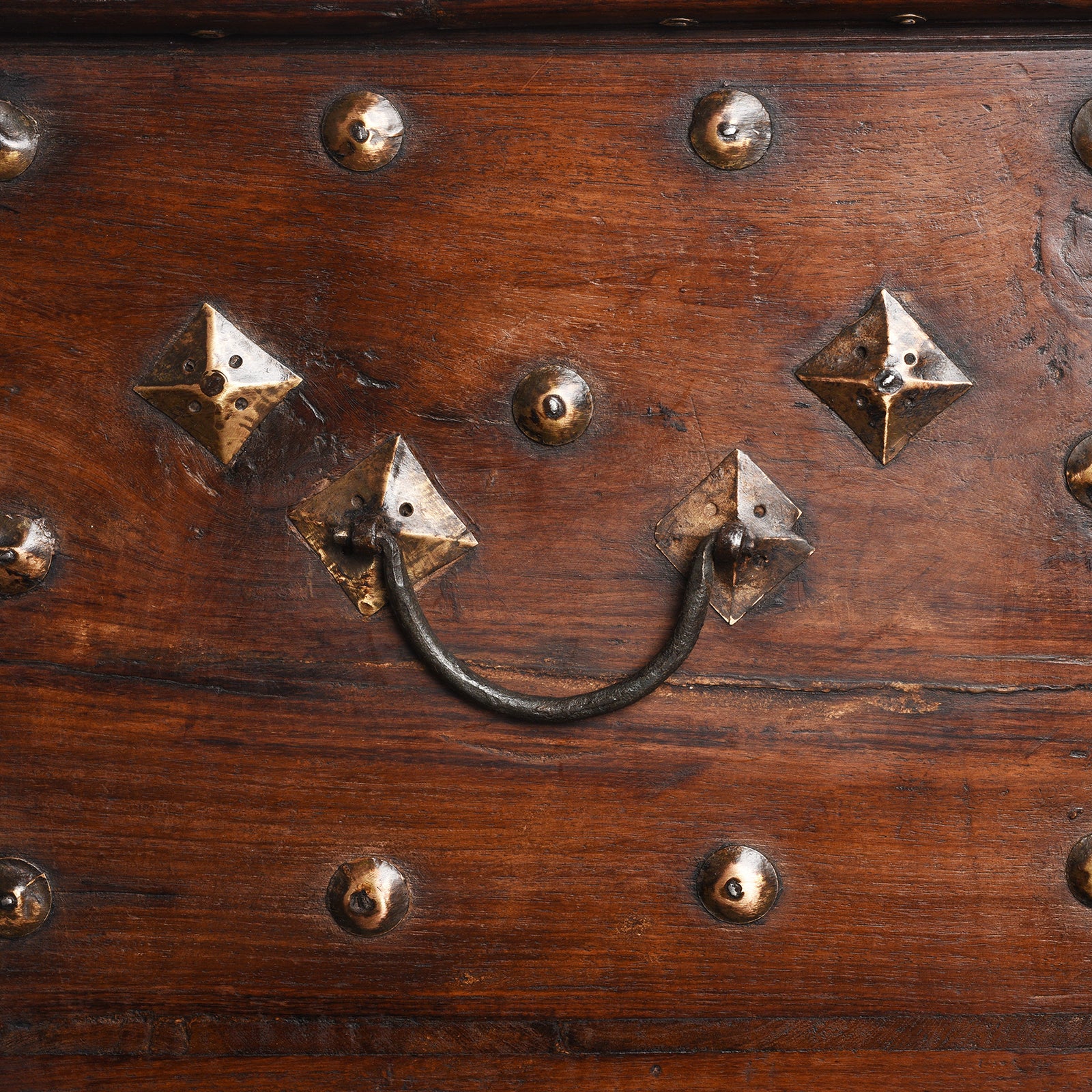 Brass Studded Rosewood Peacock Box From Saurashtra - 19th Century - Image 8