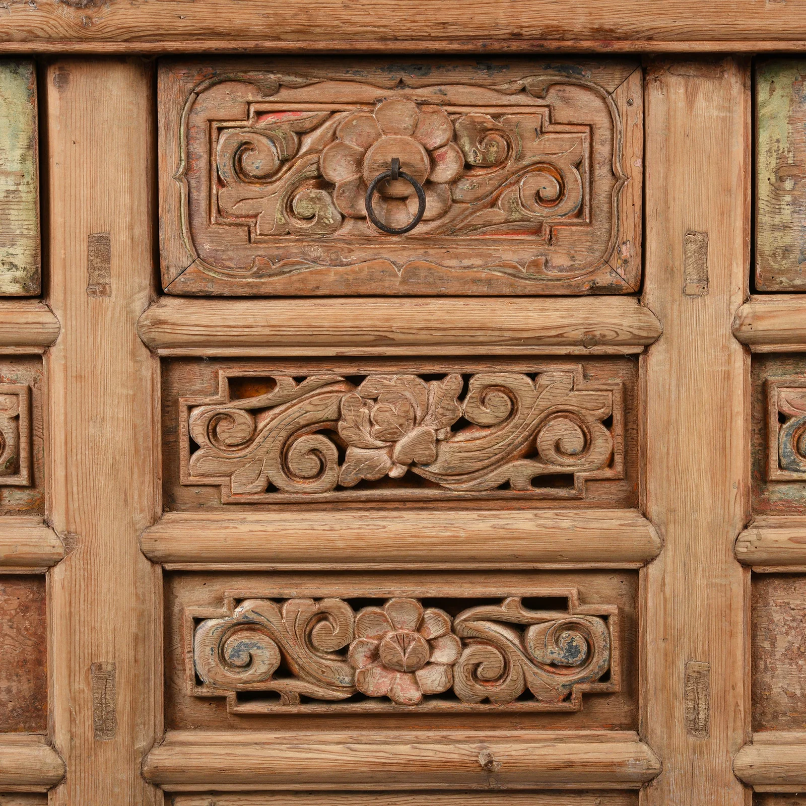 Carved Elm Coffer Sideboard From Shanxi Province - 19th Century - Image 8