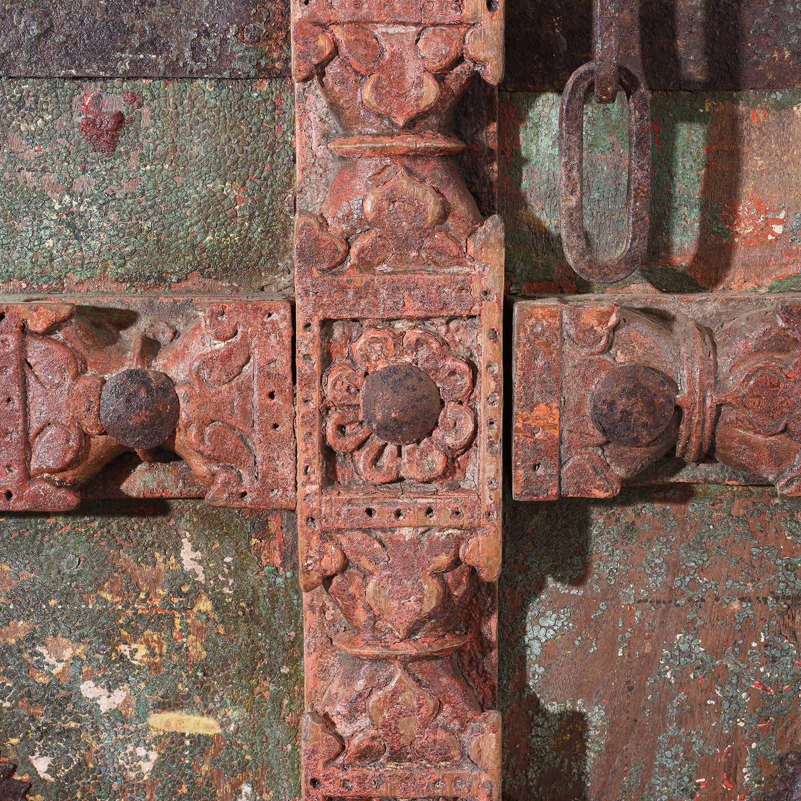 Carved Door With Original Paint From Gujarat - 19th Century - Image 7