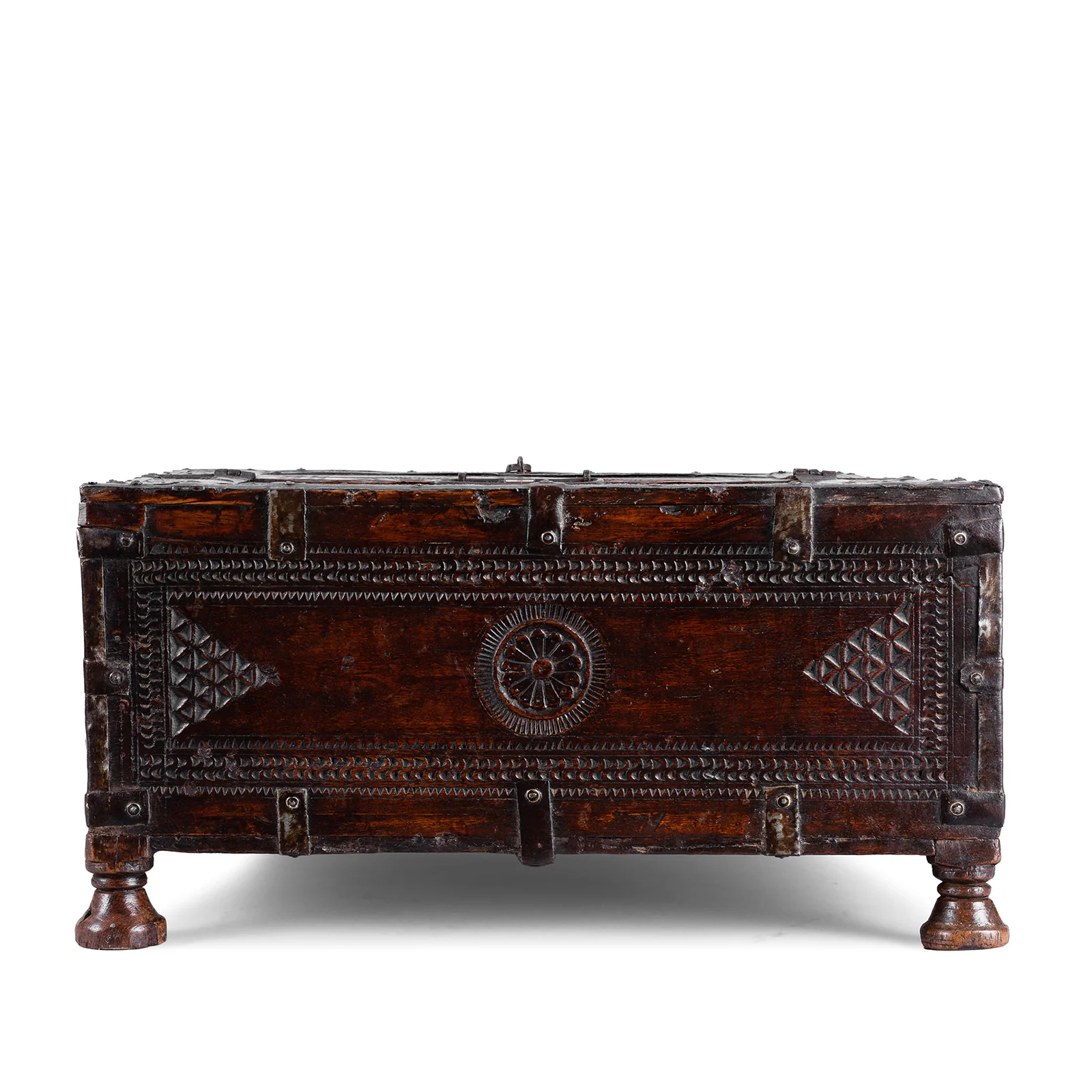 Chip Carved Merchants Box From Rajasthan - 19th Century - Image 10