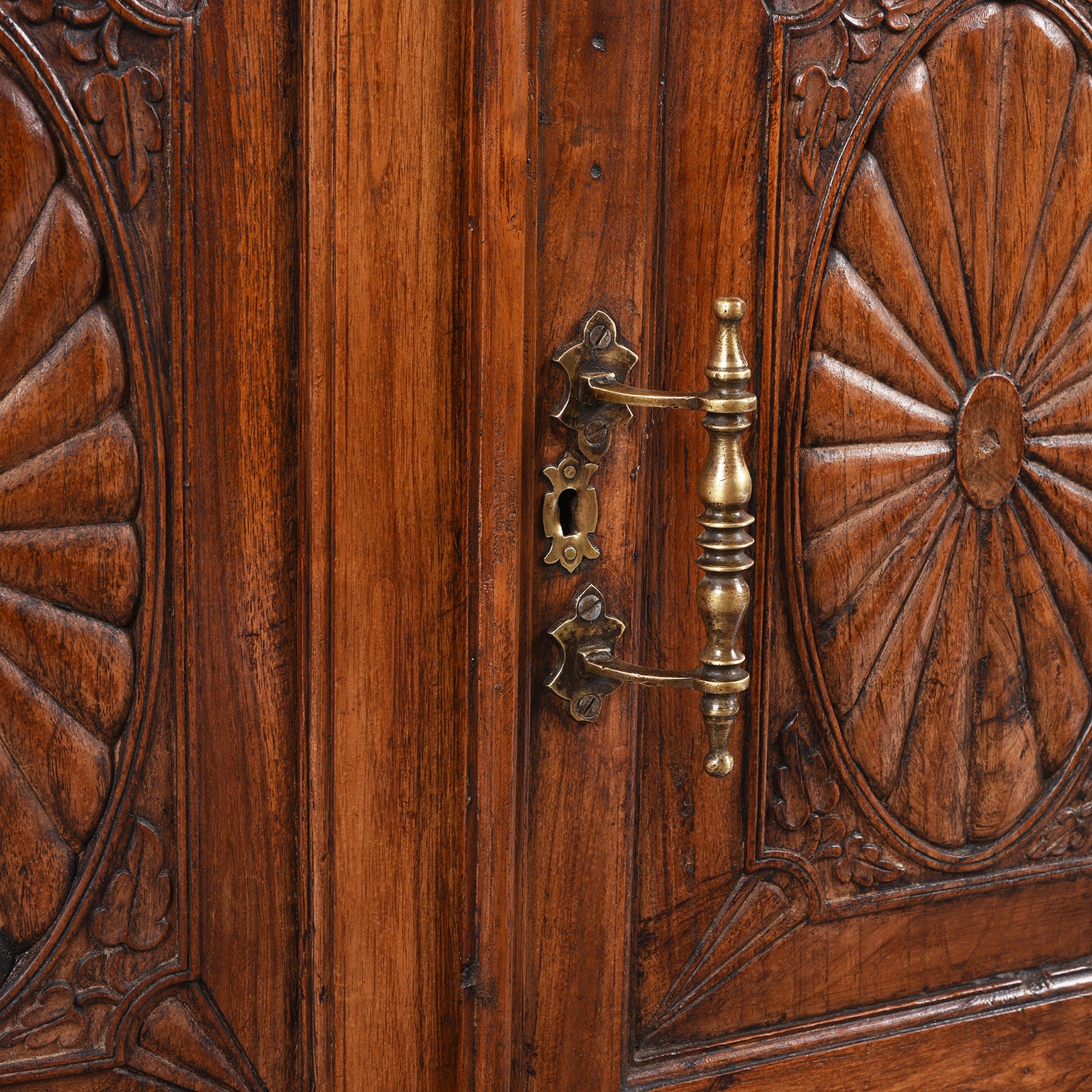 Mirrored Almirah Cabinet With Sunburst Panels - 19th Century - Image 10