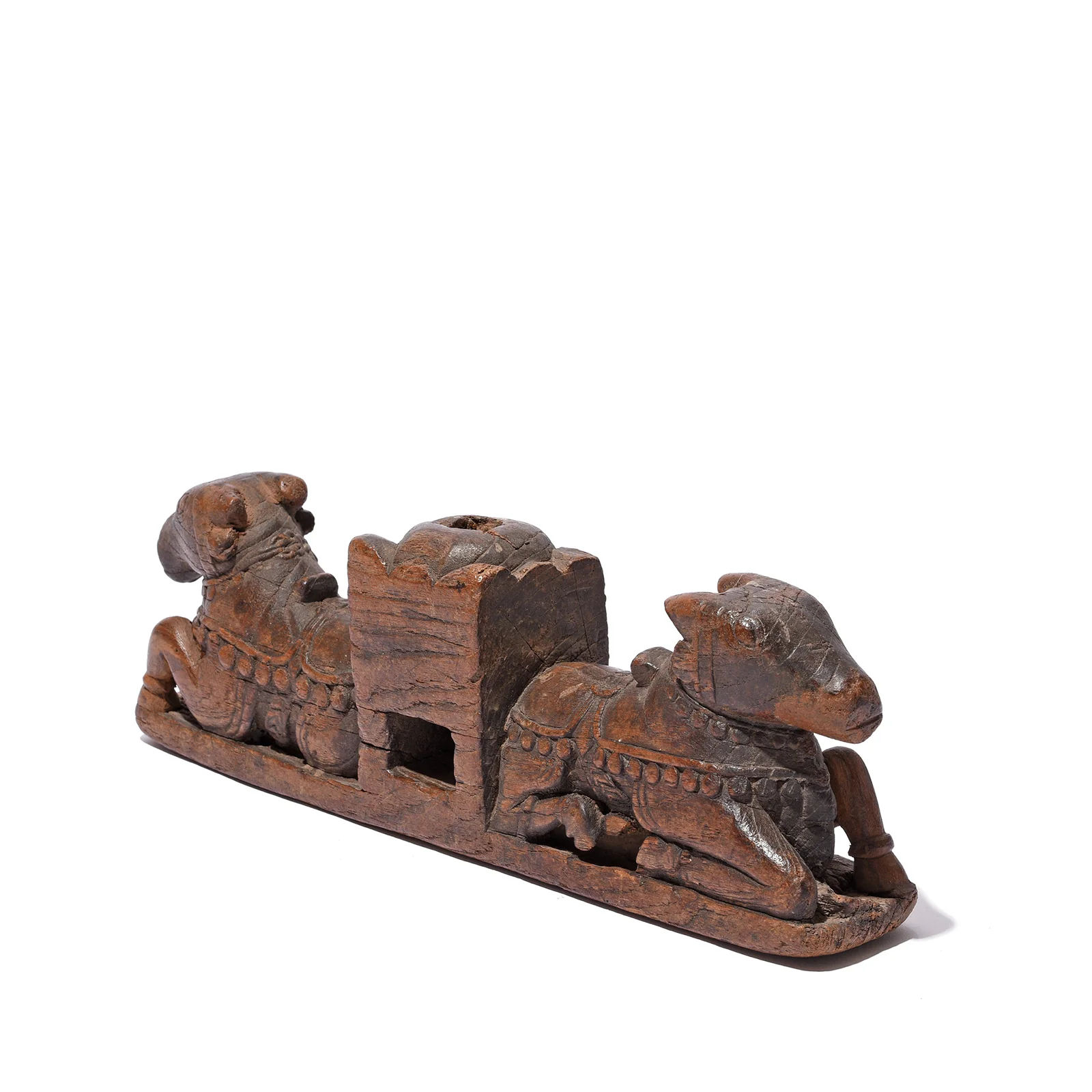 Carved Teak Nandi Cradle Finial From Andra Pradesh - 19th Century - Image 2