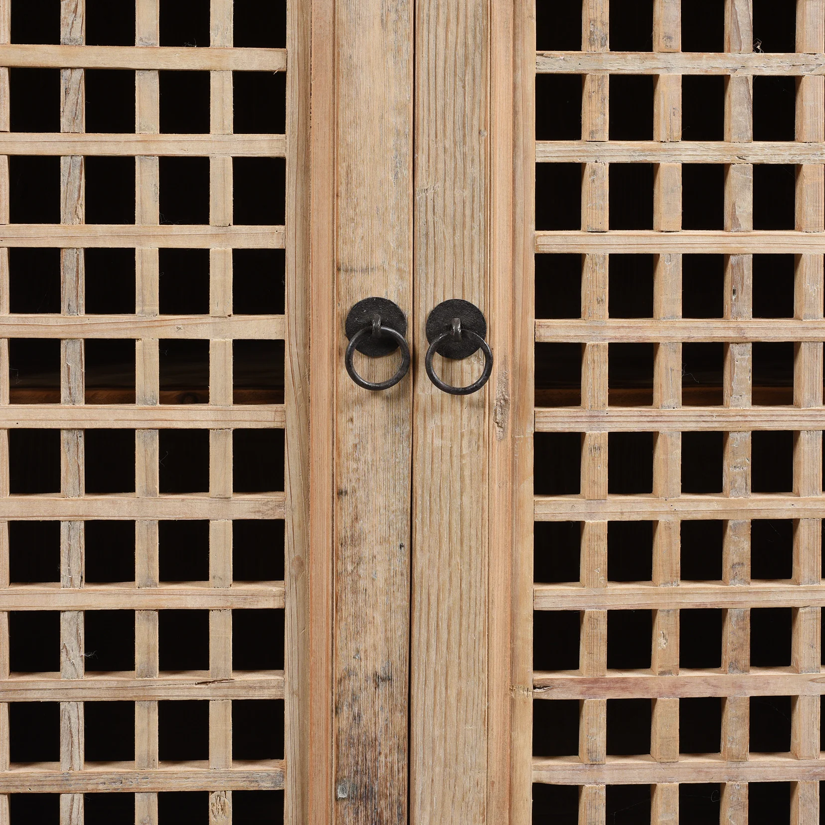 Reclaimed Pine Noodle Side Cabinet with Lattice Door - Country Style - Image 2