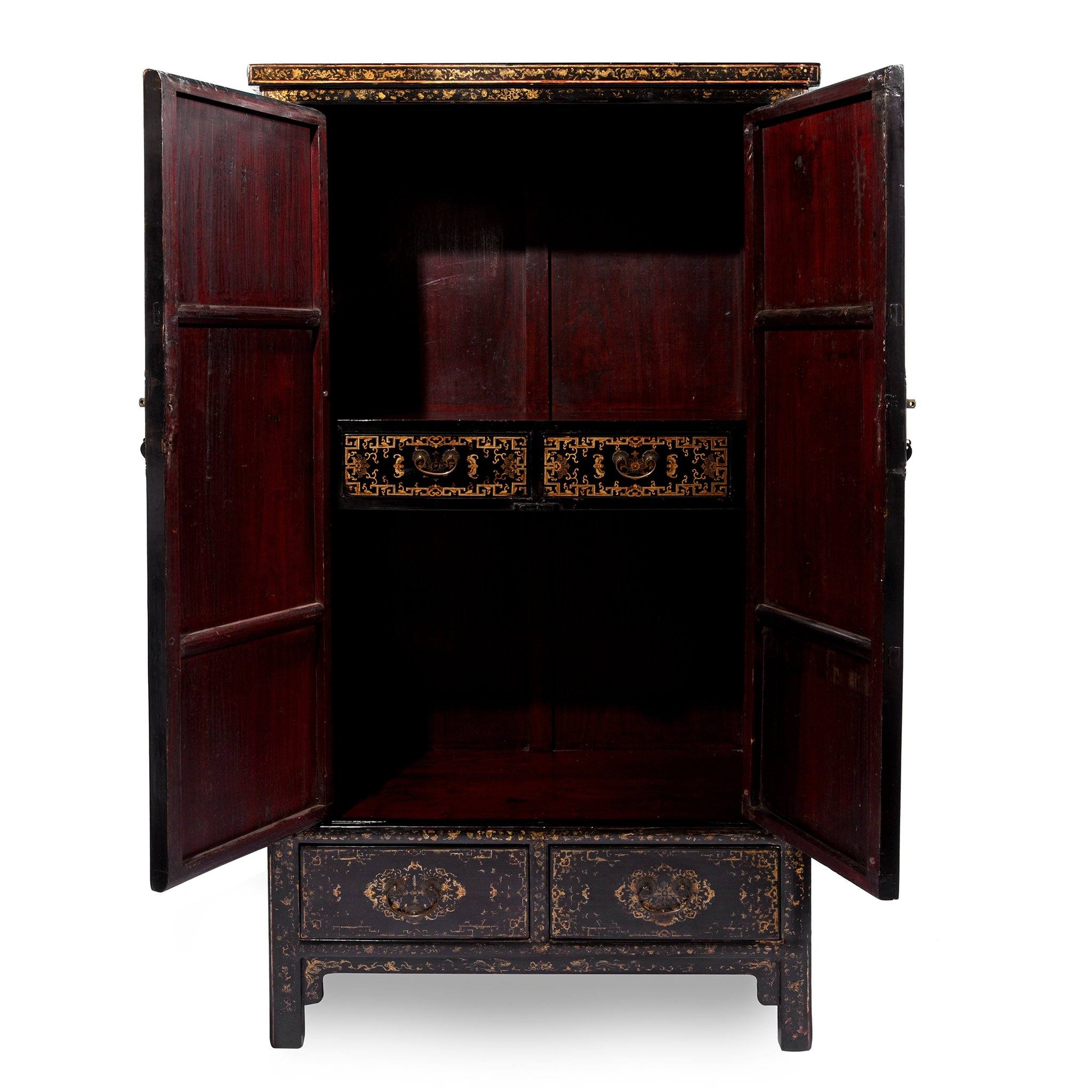 Chinese Export Gilt Black Lacquer Cabinet - Early 19thC - Image 5