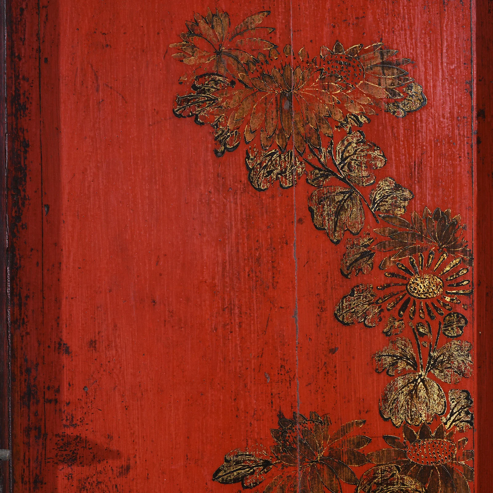 Chinese Red Lacquer Wedding Cabinet From Shanxi -19th Century - Image 11