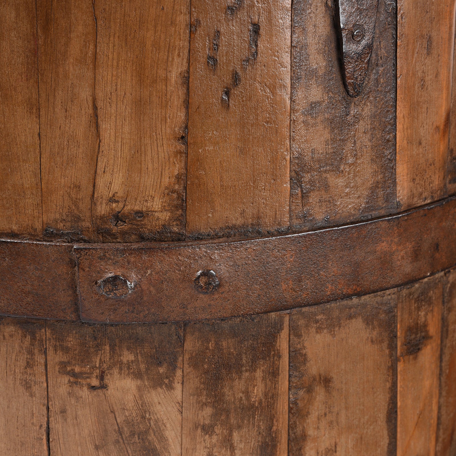 Chinese Water Bucket From Shandong - 19th Century - Image 4