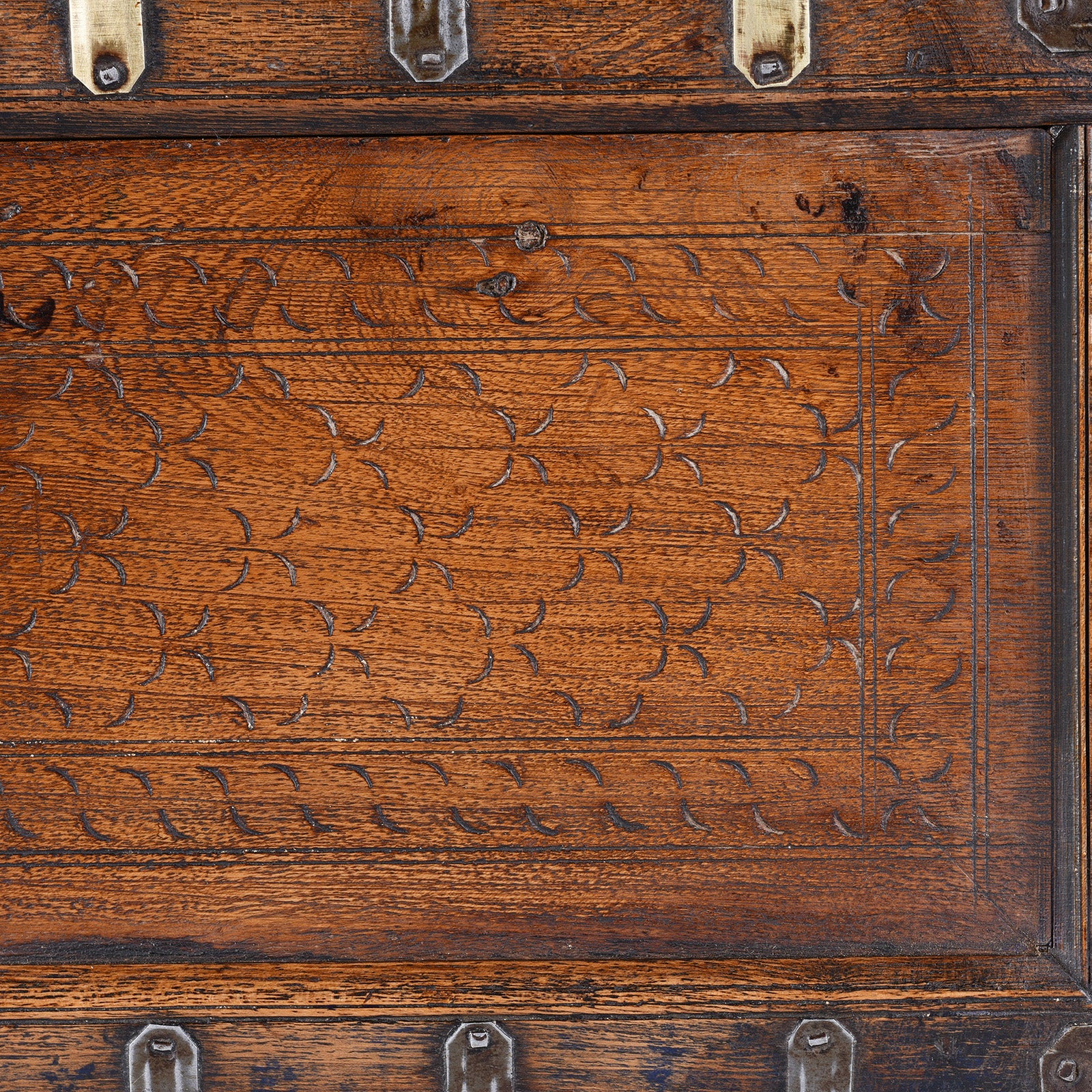 Chip Carved Merchants Box From Rajasthan - 19thC - Image 9