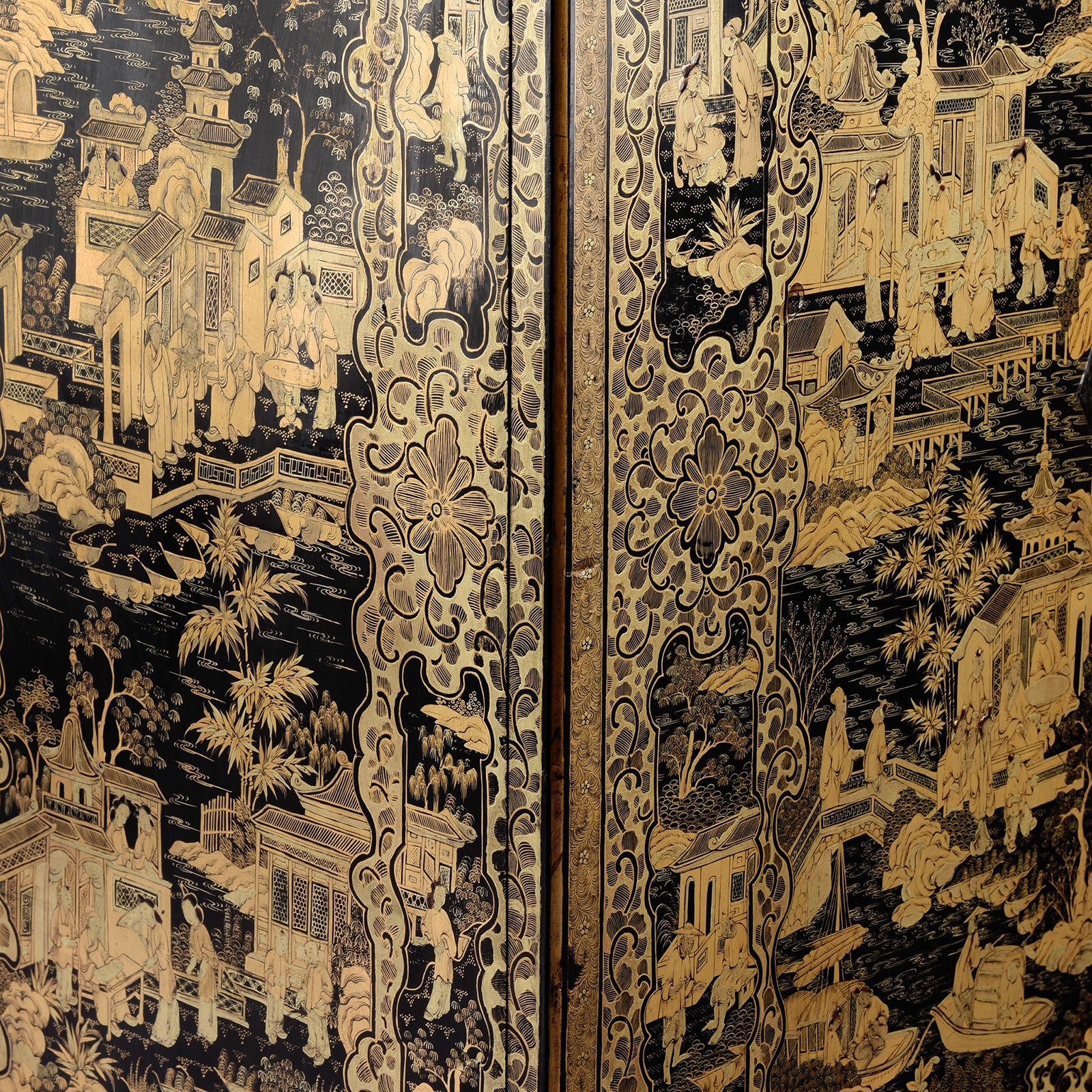 Gilt Black Lacquer Chinese Export Jewellery Cabinet - Early 19thC - Image 14