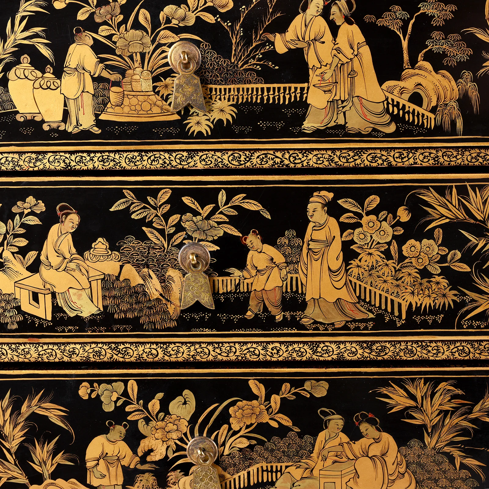 Gilt Black Lacquer Chinese Export Jewellery Cabinet - Early 19thC - Image 6