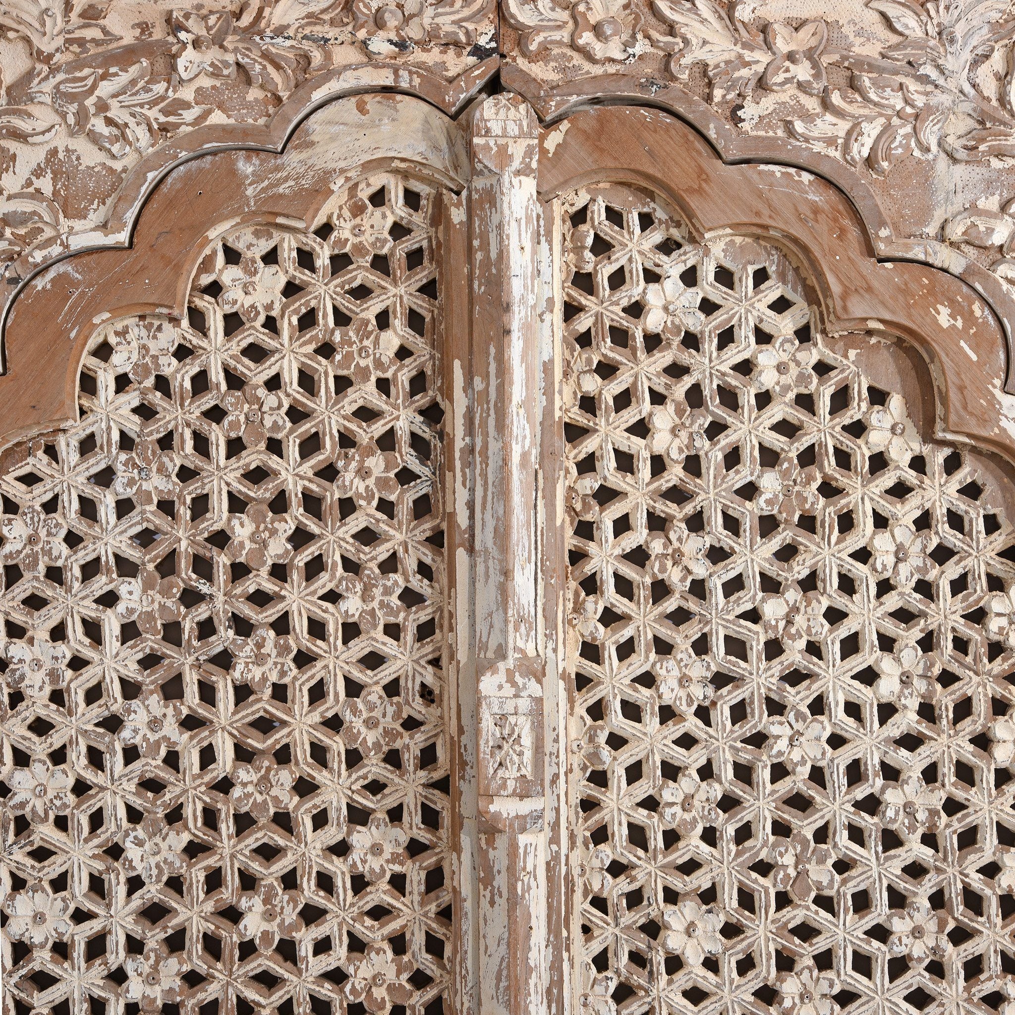 Carved Jali Purdah Screen - Mughal Style - Image 3