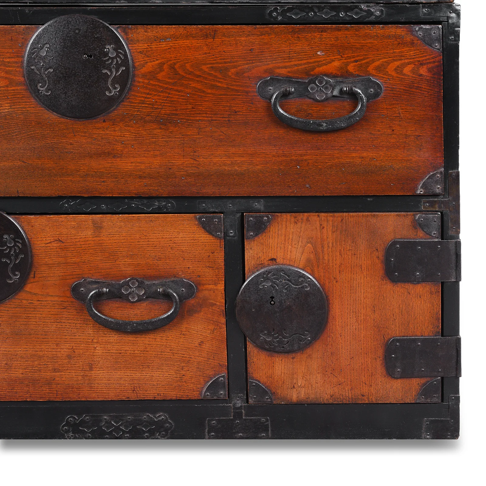 Kasane Isho Dansu Chest - Edo Era - Image 5