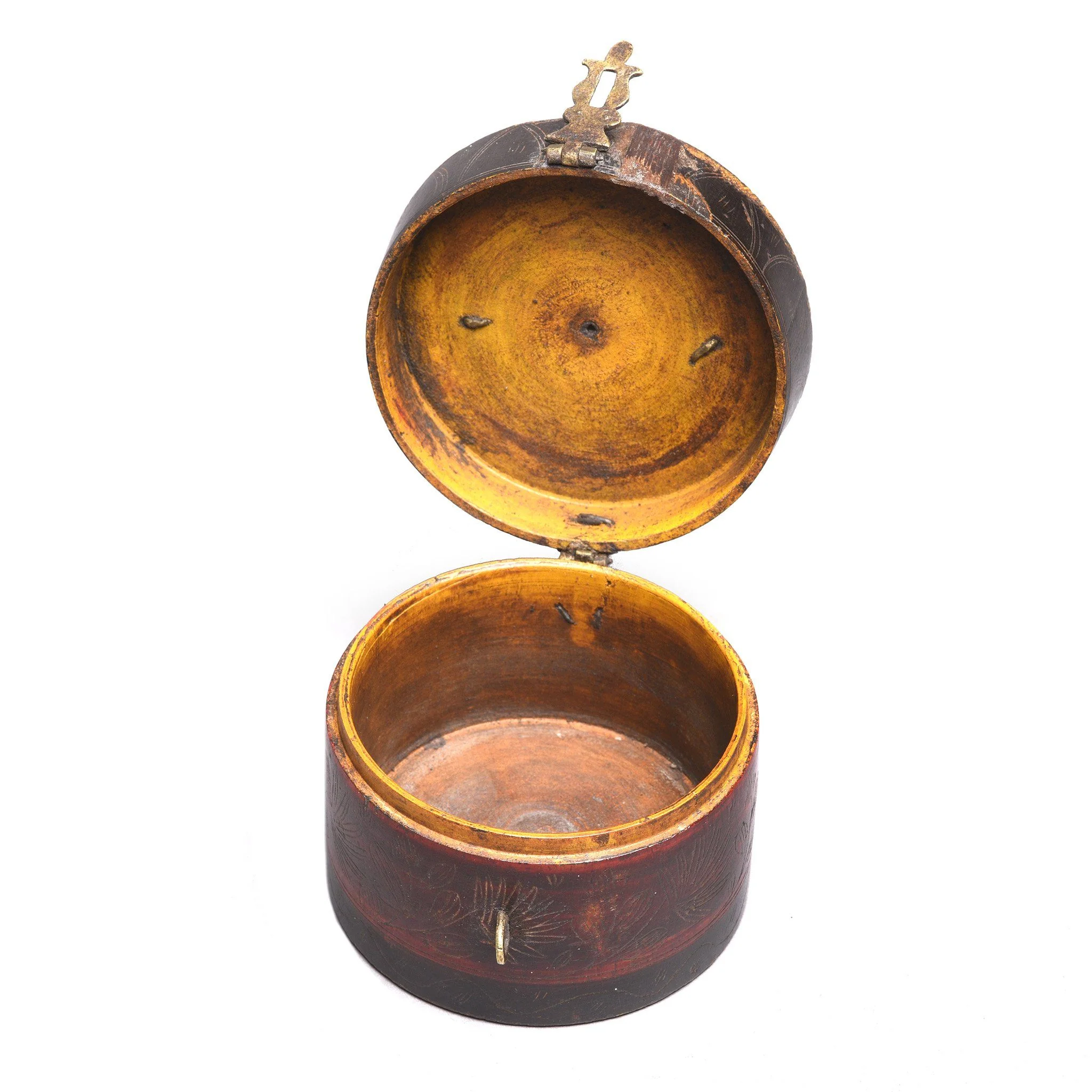Regency Style Red Lacquer Pot From Kutch - 19thC - Image 2