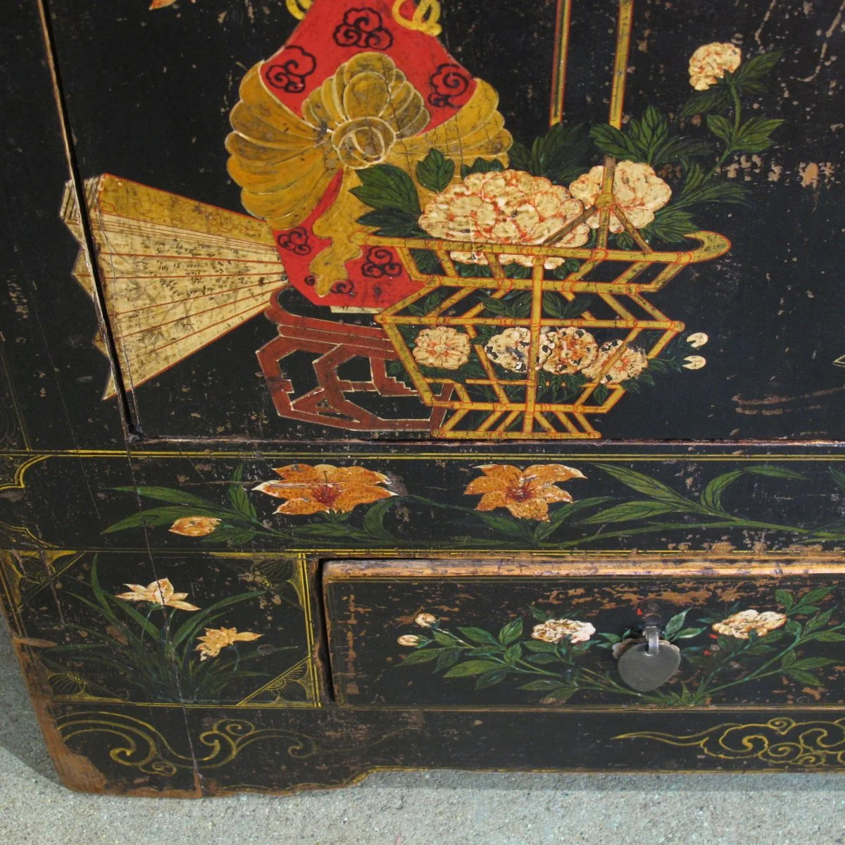 Painted Sideboard From Mongolia - 19thC - Image 4