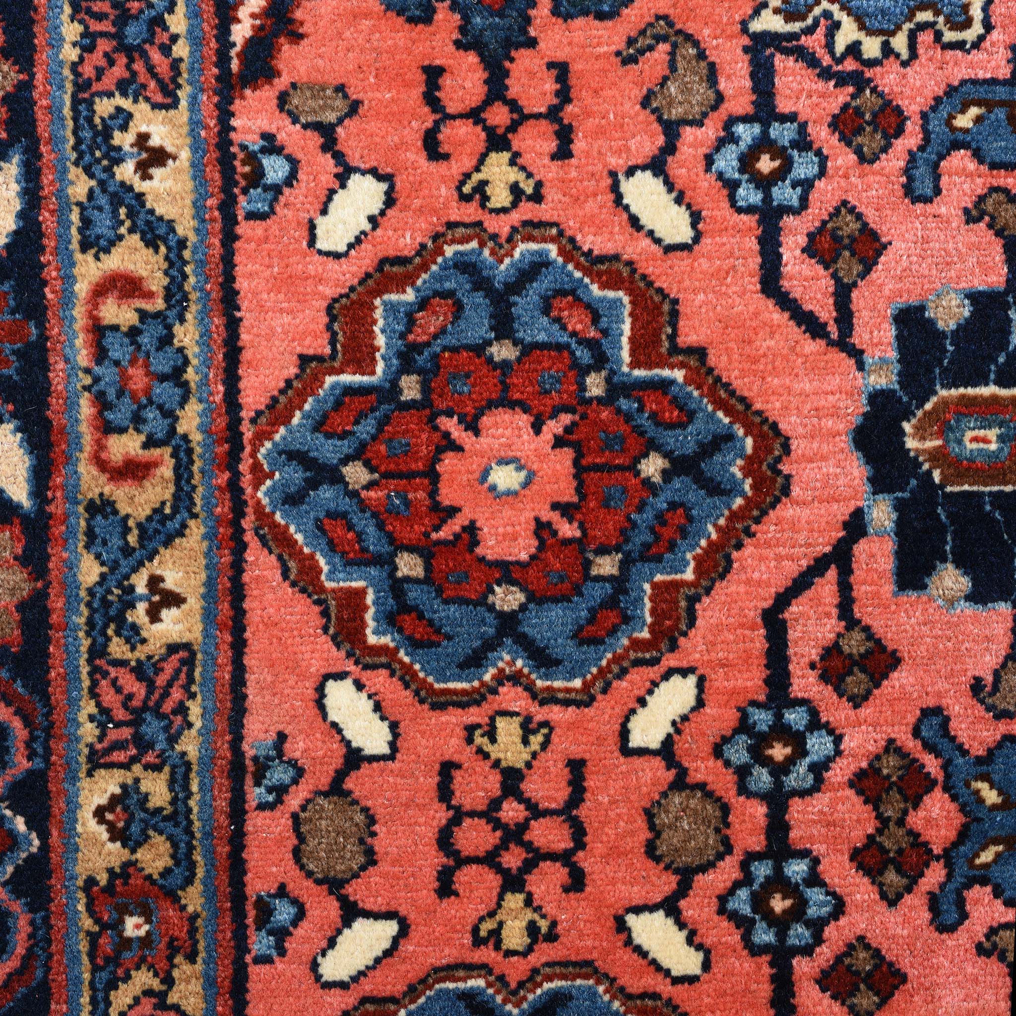 Mehraban Rug ca 1930 203 x 143cm - Image 4