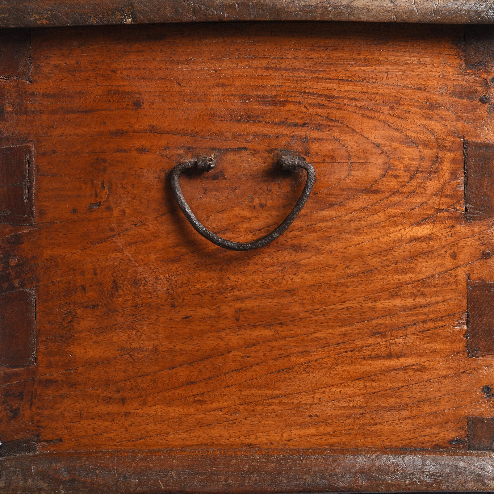 Painted Indonesian Chest - 19th Century - Image 8