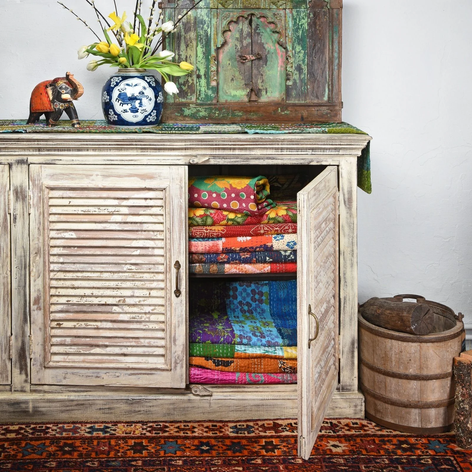 Reclaimed Painted 3 Door Louvre Sideboard From India - Image 2