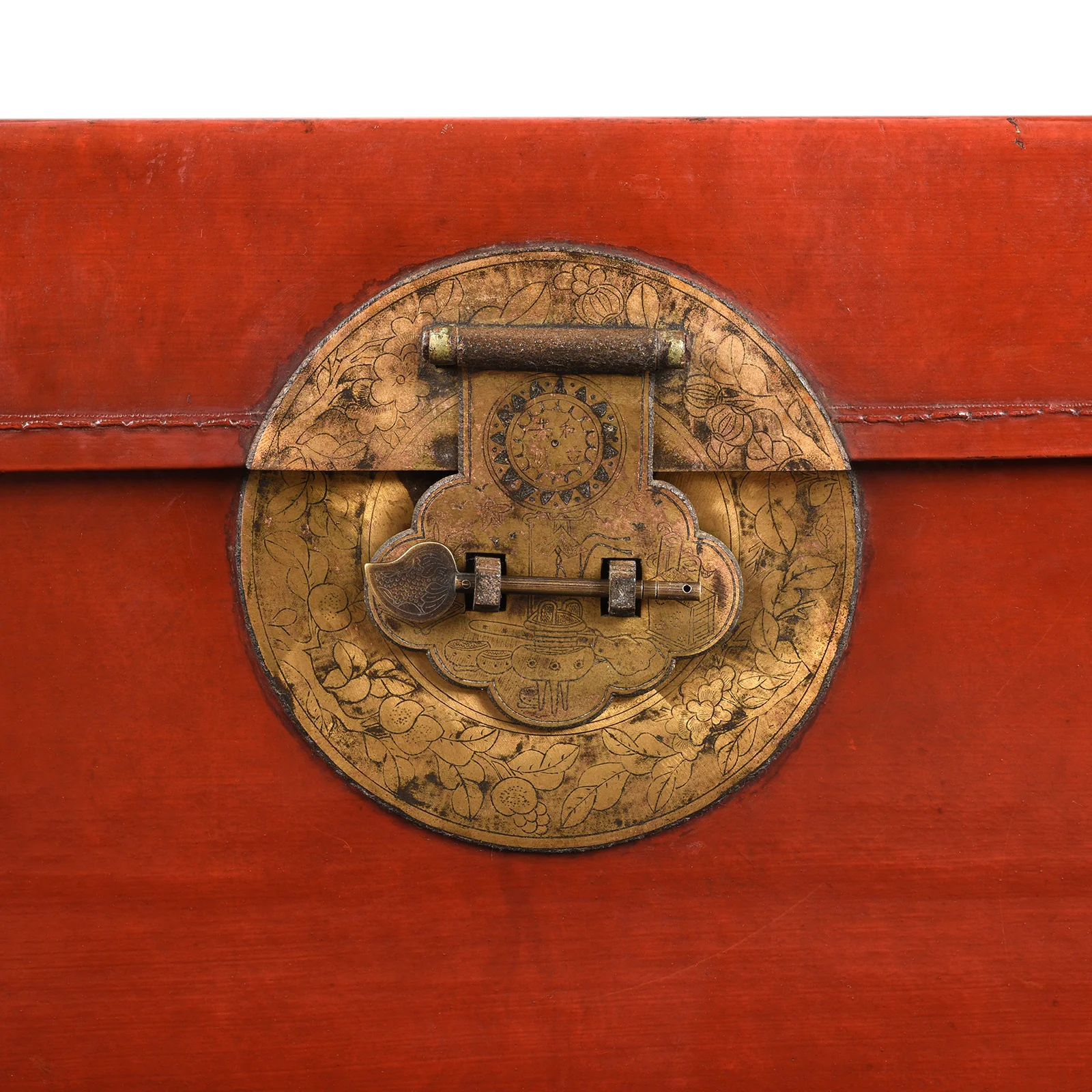 Red Leather Trunk From Shanghai - 19th Century - Image 2