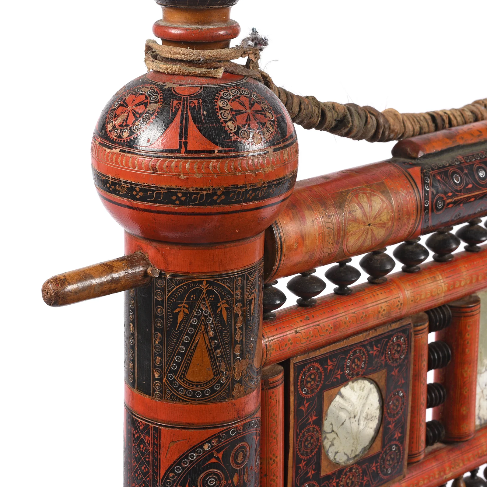 Scratchwork Lacquer Pidha Chair from Punjab - Ca 1900 - Image 9