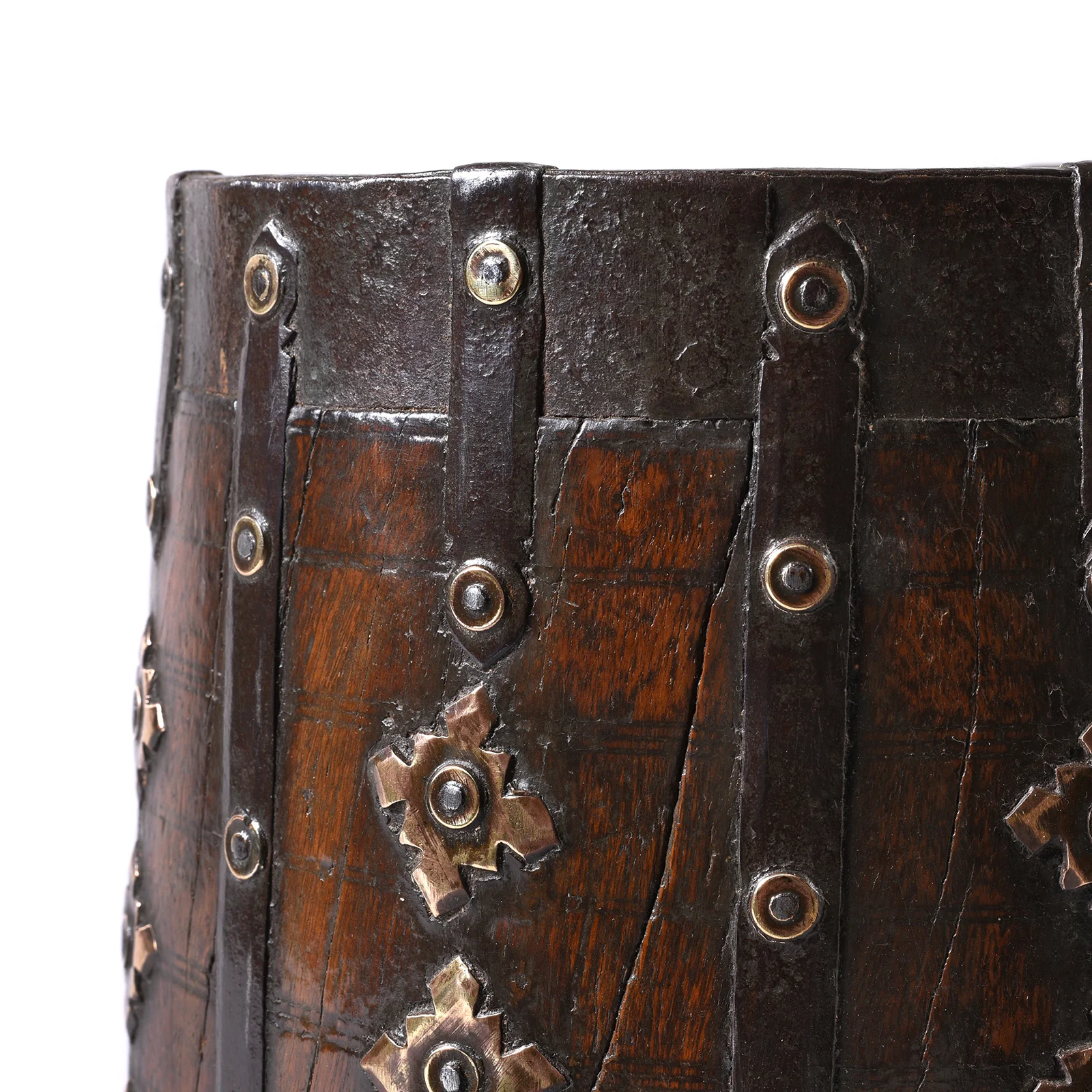 Teak & Iron Grain Measure From Rajasthan - 19th Century - Image 3