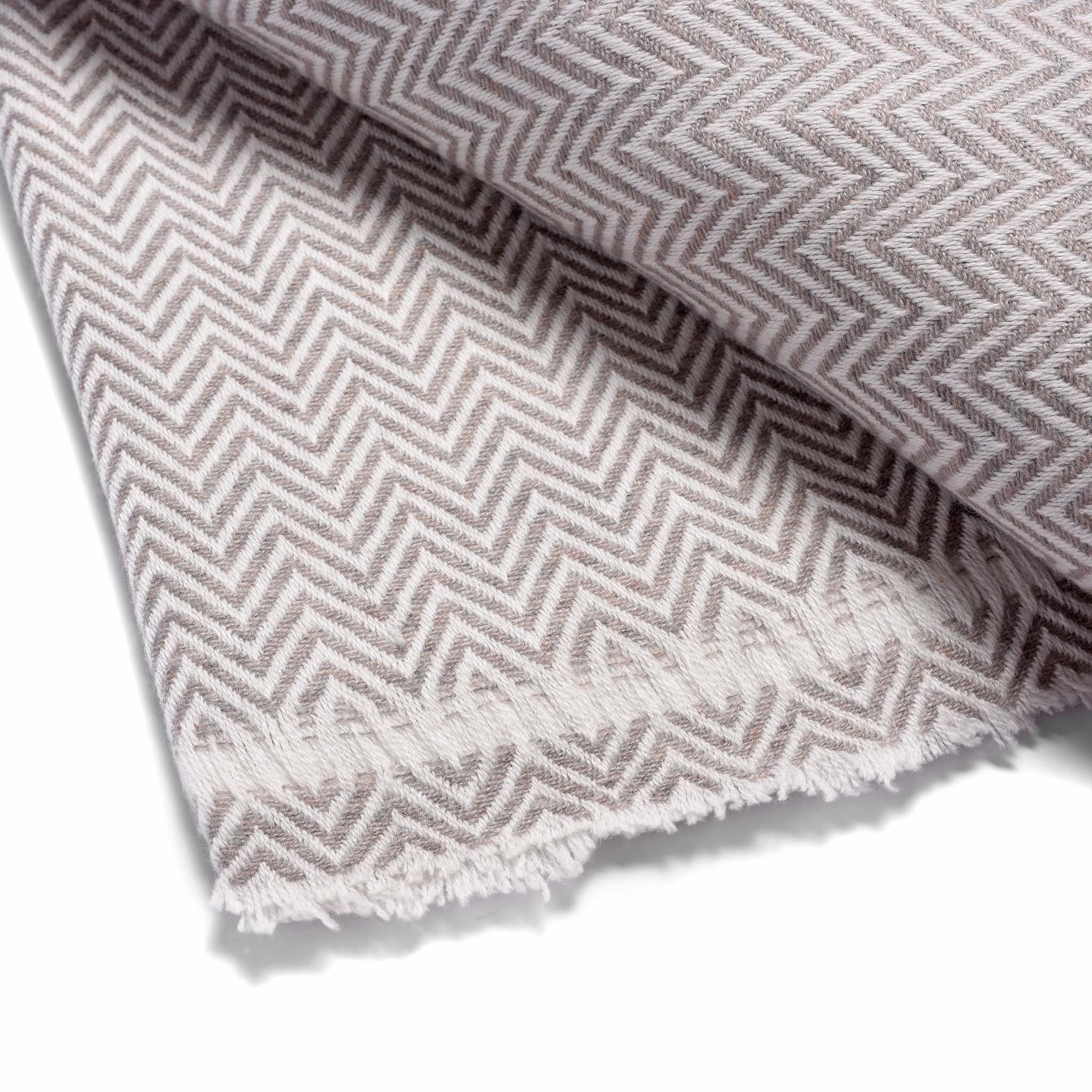 Wool Zig Zag Throw from Kashmir - Image 7